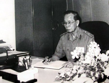 Thiếu tướng Đặng Trần Đức