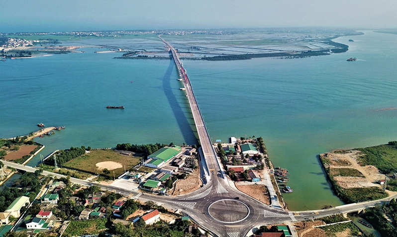 Vượt xa cao tốc Bắc Nam, đây mới là tuyến đường bộ dài nhất Việt Nam, mệnh danh là 'con đường thịnh vượng'