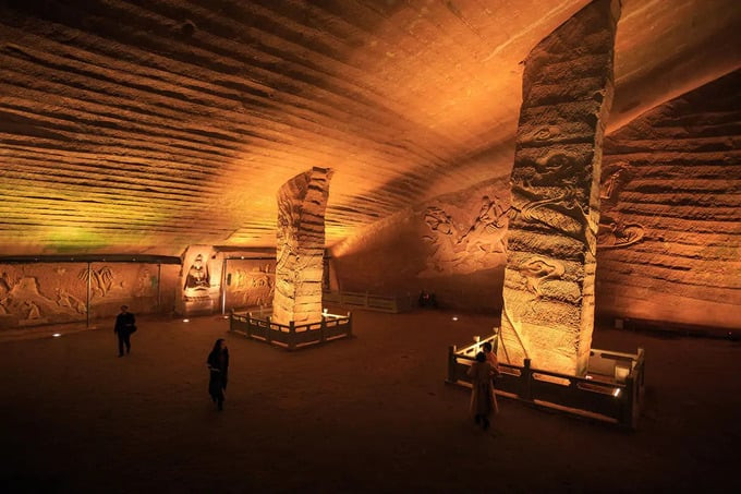 Quần thể hang động Long Du đã trở thành một điểm tham quan nổi tiếng