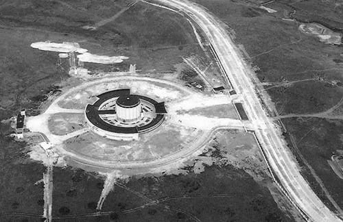 Lò phản ứng hạt nhân Đà Lạt hoạt động trở lại vào năm 1984, sau 16 năm ngừng hoạt động