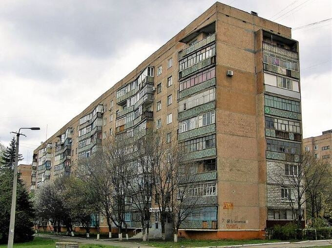 Tòa nhà số 7 phố Mariyi Pryimachenko ngày nay. Ảnh: Wikimedia Commons