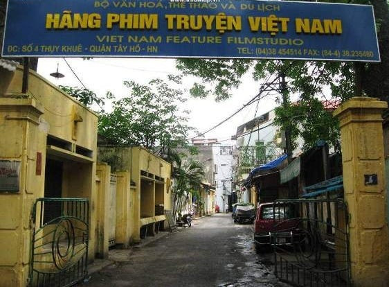 Hãng phim truyện Việt Nam nằm trên khu 