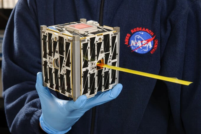 Các loại vệ tinh cỡ nhỏ đang ngày càng chiếm ưu thế vì ưu điểm của chúng (Ảnh: NASA)