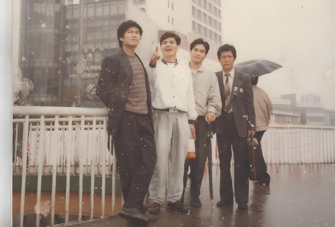 Ông Trần Đình Long và ông Trần Tuấn Dương cùng tốt nghiệp cử nhân kinh tế Đại học Kinh tế quốc dân năm 1986