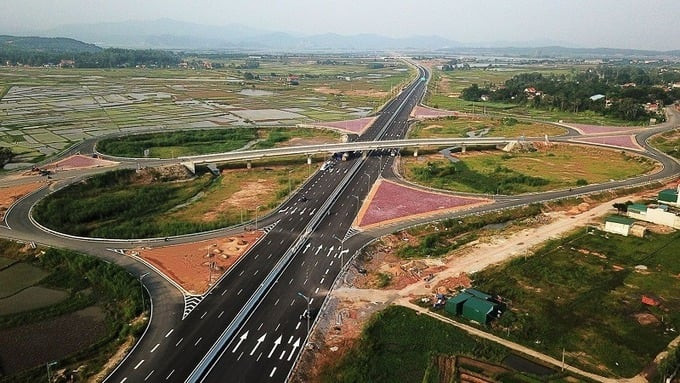 Cao tốc Bắc - Nam phía Tây đoạn Gia Nghĩa - Chơn Thành đi qua địa bàn 2 tỉnh Đăk Nông và Bình Phước. Ảnh minh họa