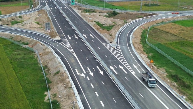 Cao tốc Cam Lâm - Vĩnh Hảo sẽ đi vào hoạt động cuối tháng 4 này