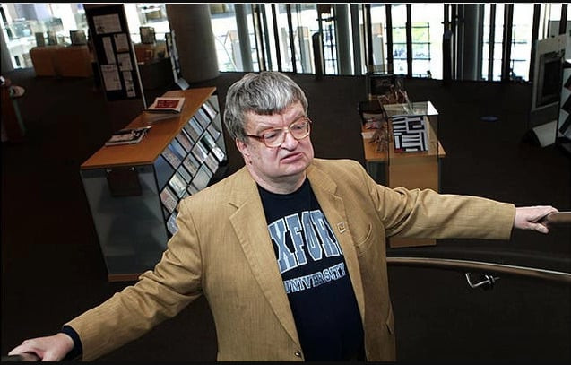 Kim Peek bộc lộ khả năng ghi nhớ thiên tài ngày từ khi còn nhỏ