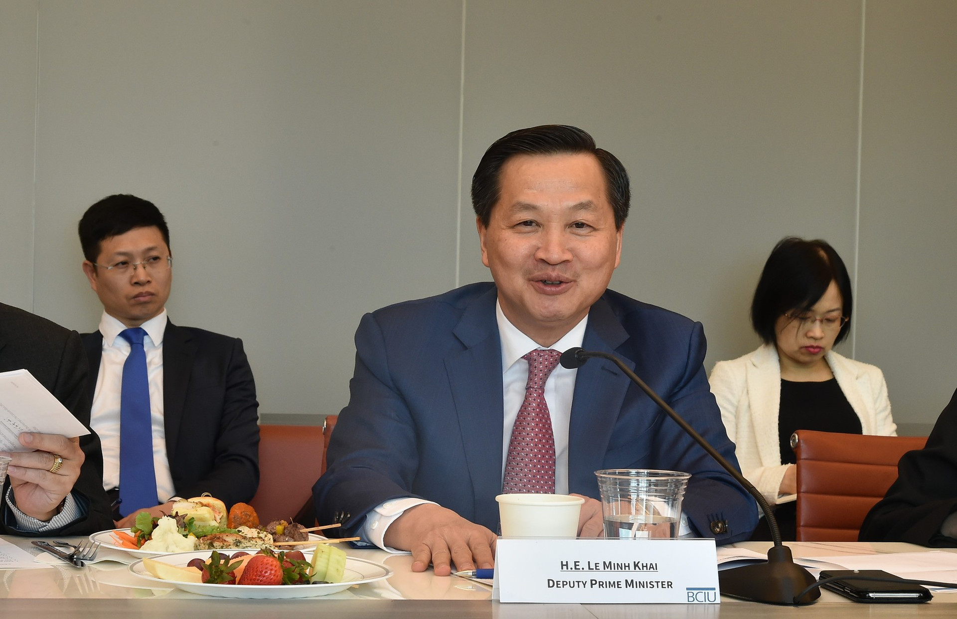 Phó Thủ tướng Lê Minh Khái: Tạo điều kiện tốt nhất cho cộng đồng doanh nghiệp nước ngoài đầu tư, sản xuất, kinh doanh- Ảnh 2.