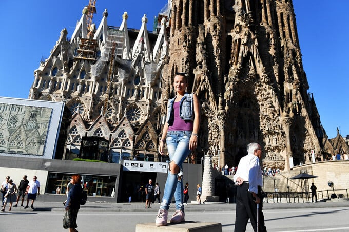 Dù chưa xong, Sagrada Familia vẫn đón từ hơn 3 triệu du khách mỗi năm