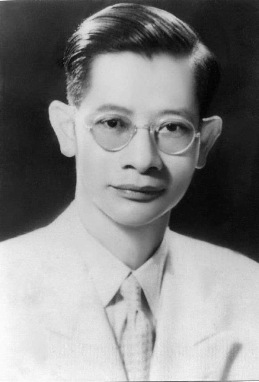 Ảnh chân dung Bác sĩ Trần Duy Hưng