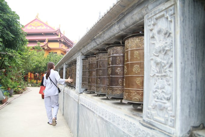 Trong suốt hai cuộc kháng chiến, chùa Thắng Nghiêm luôn có các hoạt động gắn liền với sự tồn vong của đất nước