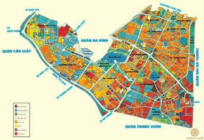 Quận Đống Đa nằm ở trung tâm Hà Nội nằm tiếp giáp với nhiều quận nội đô