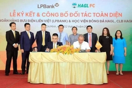 HAGL (HAG) chào bán thành công 130 triệu cổ phiếu: 'Bầu’ Đức khẳng định thổi bay lỗ luỹ kế