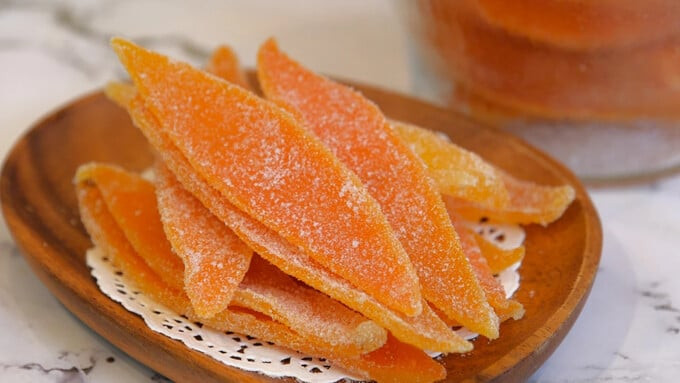 Vỏ cam quýt có thể chế biến thành nhiều món ăn khác nhau