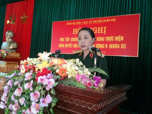 Thiếu tướng, Tiến sĩ Nguyễn Thị Thanh Hà là con gái đầu lòng của Thiếu tướng, Anh hùng LLVT Nhân dân, liệt sĩ Kim Tuấn. Ảnh: Viện Y học cổ truyền Quân đội
