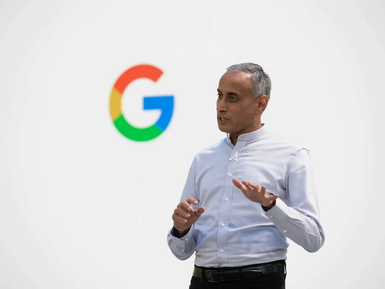 [Tin công nghệ] Sếp Google cảnh báo nhân viên về hiện thực mới