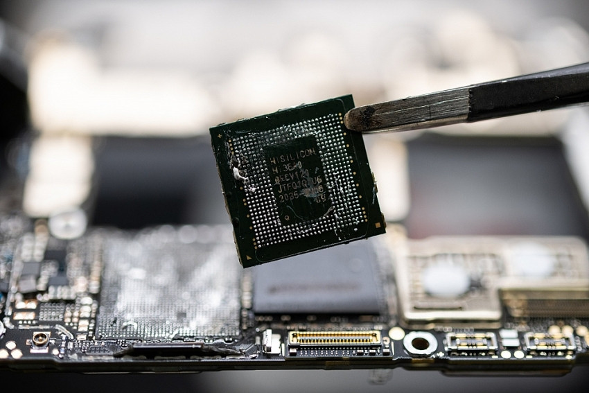 Huawei tung dòng sản phẩm mới khiến Mỹ chấn động: Sử dụng chip 7nm siêu tân tiến, 100% ‘Made in China’