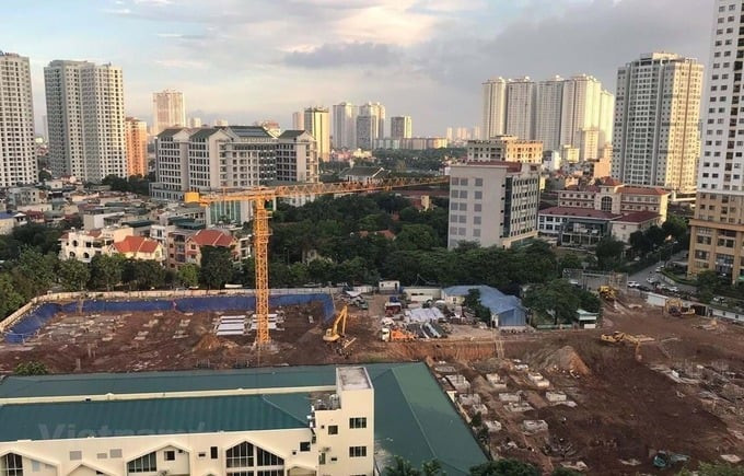 Trong đà bứt tốc, thị trường địa ốc Việt có bao nhiêu dự án bất động sản đang xây dựng?