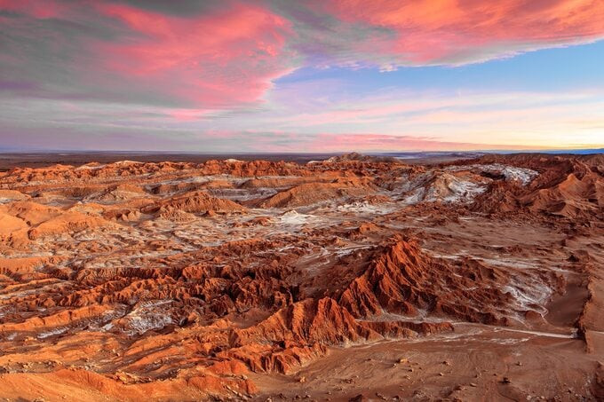 Một lý do khác khiến Arica khô cằn là do nó nằm gần sa mạc Atacama