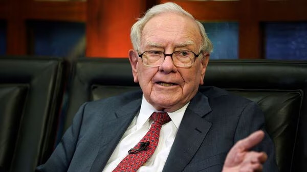 Warren Buffett: Sự phát triển của AI giống như 'bom nguyên tử', trực chờ phát nổ nếu dùng sai cách