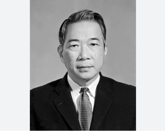 Chân dung nhà thơ Tố Hữu (1920-2002). Ảnh: TTXVN