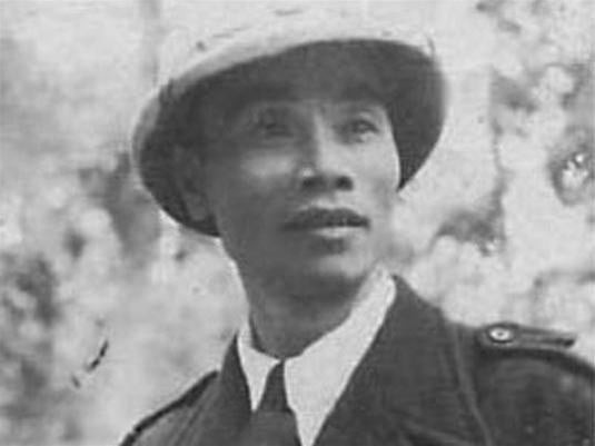 Thiếu tướng Trần Tử Bình ở Chiến khu Việt Bắc (1949). Ảnh: Báo Tiền Phong