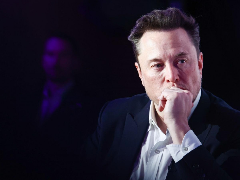 Mới thẳng tay cắt giảm hàng loạt nhân sự của mảng trạm sạc, Elon Musk lại ‘quay xe’ gọi các nhân viên bị sa thải trở về làm việc