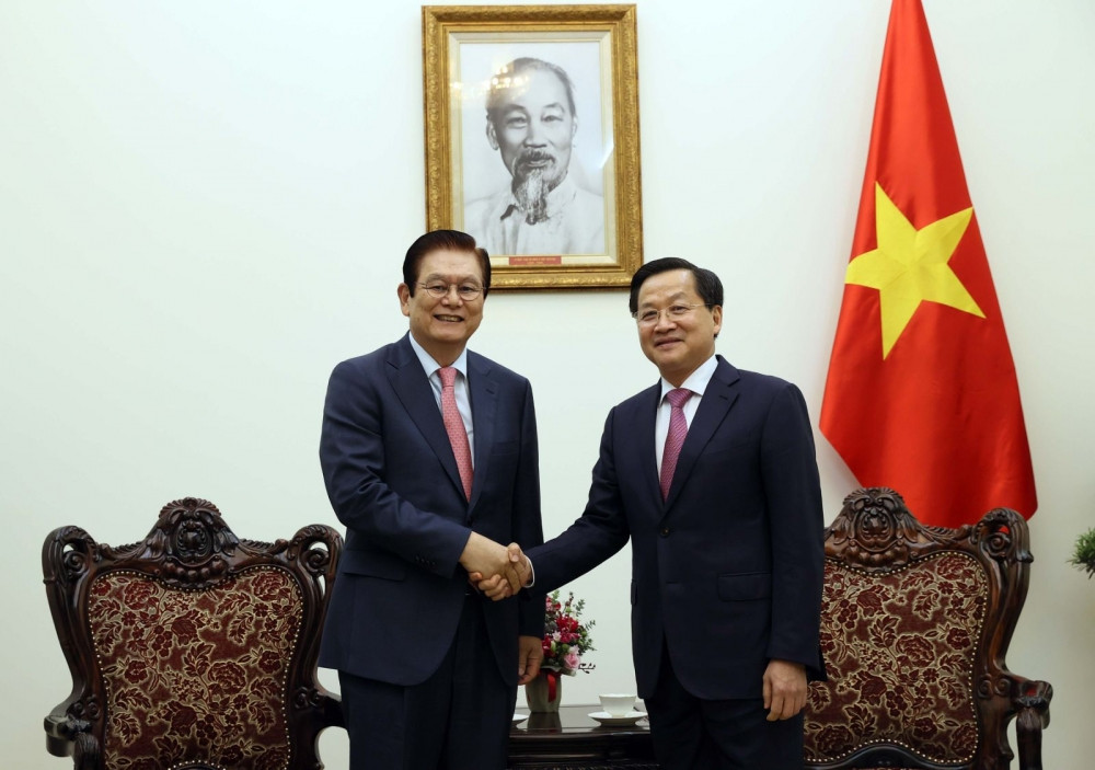 Phó Thủ tướng Lê Minh Khái tiếp ông Lee Sang Woon, Phó Chủ tịch, Giám đốc điều hành Tập đoàn Hyosung. Ảnh VGP