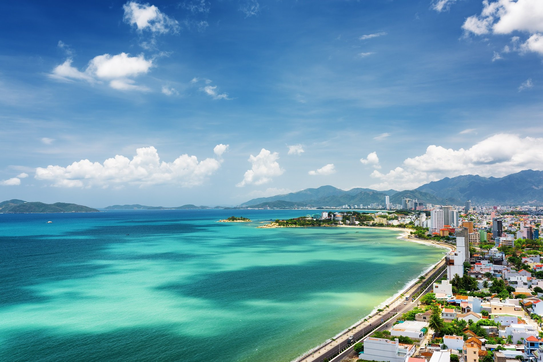 Thành phố Nha Trang. Ảnh: Efired/Shutterstock