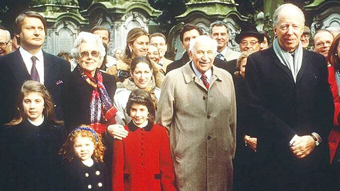 Hình ảnh hiếm hoi của các thành viên trong gia tộc Rothschild. Ảnh: Internet
