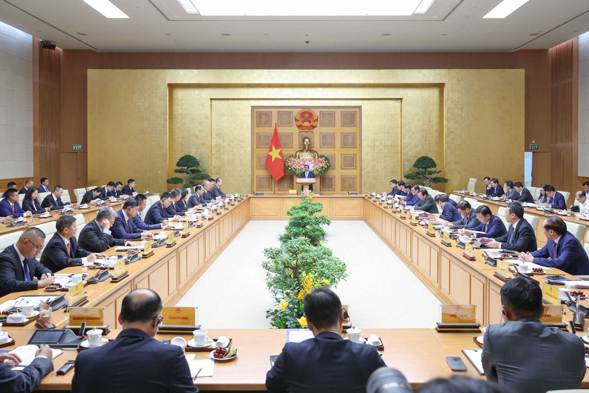 Thủ tướng Phạm Minh Chính: Khuyến khích các dự án lớn, công nghệ cao của doanh nghiệp Trung Quốc- Ảnh 3.