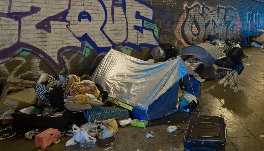 Thiếu nhà ở giá rẻ đến mức tuyệt vọng, nền kinh tế lớn nhất châu Âu đau đầu vì nửa triệu người vô gia cư