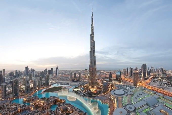 Tháp Burj Khalifa - tòa nhà cao nhất thế giới tại Các tiểu Vương quốc Ả rập Thống nhất do Skidmore, Owings & Merrill thiết kế. Ảnh: Internet