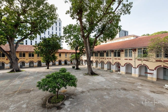 Ngôi trường từng đào tạo ra nhiều nguyên thủ quốc gia, lãnh đạo cấp cao cùng nhiều sao Việt nổi tiếng