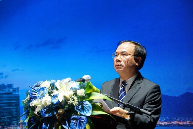 Thứ trưởng Bộ Xây dựng Nguyễn Văn Sinh phát biểu tại diễn đàn. Ảnh: Kinh tế và Đô thị
