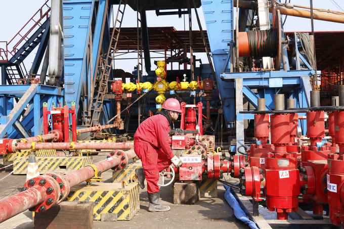 Theo đánh giá của PetroChina về tài nguyên, tổng trữ lượng khí đốt tự nhiên trong lưu vực Tứ Xuyên đã đạt tới 38.000 tỷ m3, tương đương khoảng 30 tỷ tấn dầu quy đổi. Ảnh: China Daily