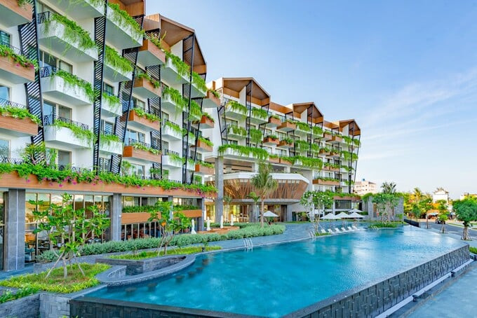 Bellerive Hội An Resort and Spa có tổng 170 phòng và 8 biệt thự cùng hồ bơi riêng. Ảnh: Internet