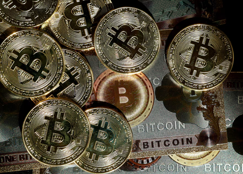 Biểu tượng của đồng Bitcoin. Ảnh: Benoit Tessier