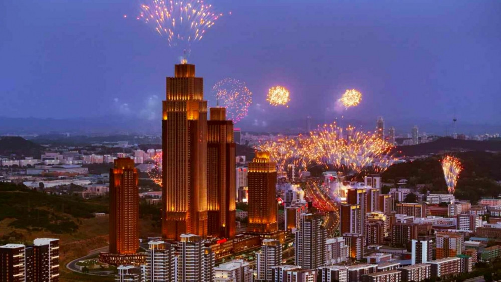 Triều Tiên khánh thành tuyến phố hiện đại bậc nhất, sở hữu tòa cao ốc 80 tầng