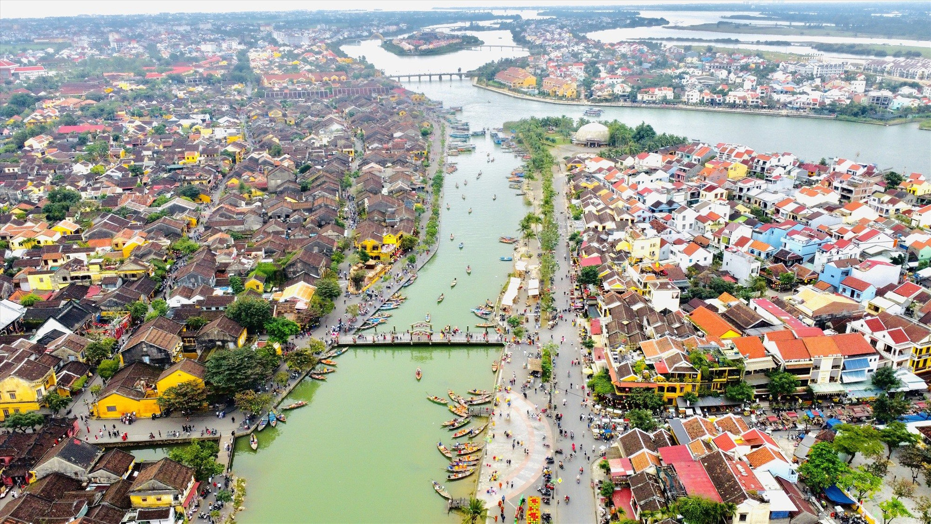 Hội An hướng tới việc trở thành một đô thị sinh thái, văn hóa, du lịch bền vững. Ảnh: Năng lượng sạch Việt Nam