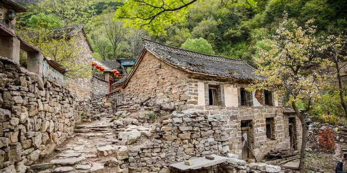 Nhờ đường hầm mới, làng Guoliang đã có những sự thay đổi tích cực