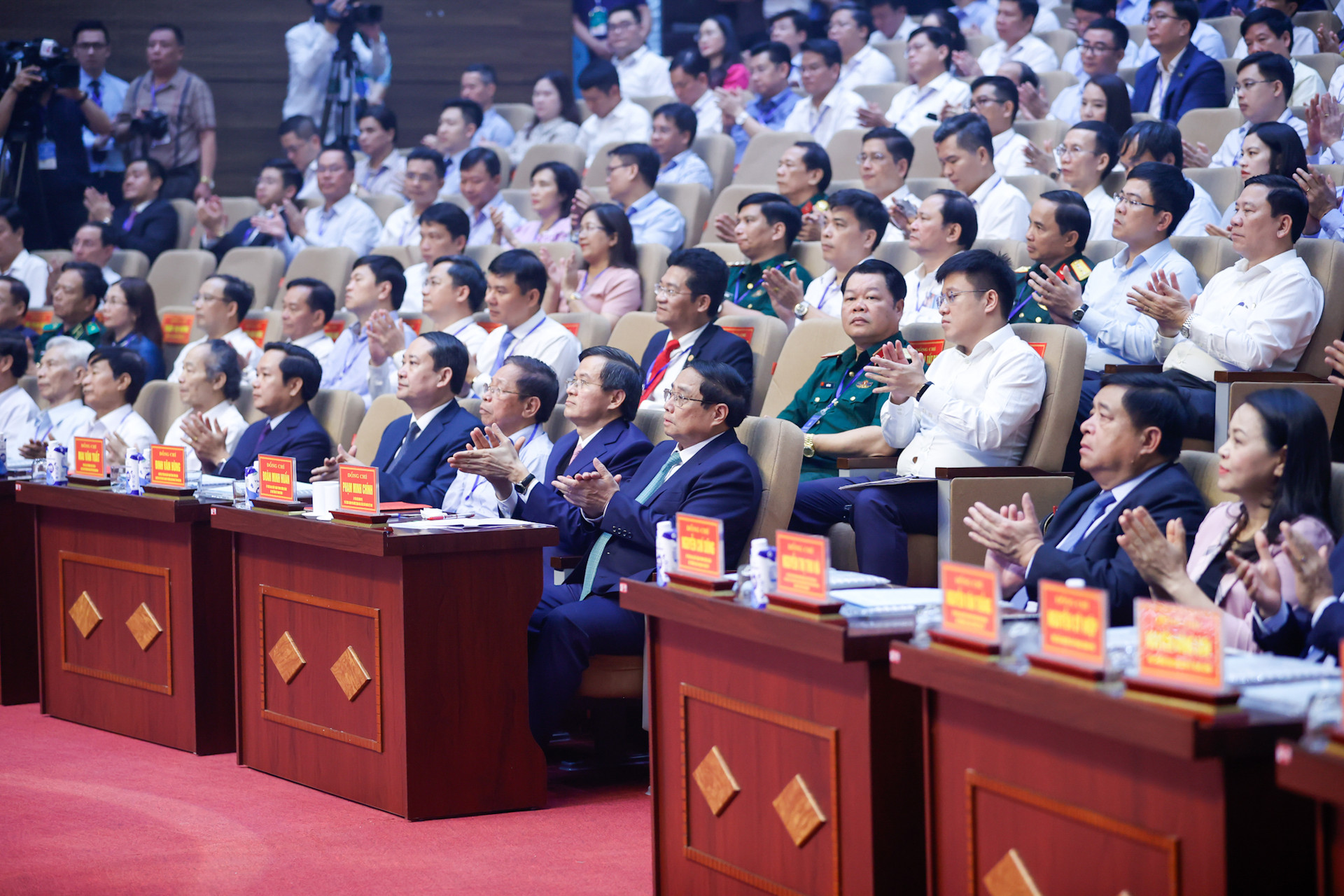 Thủ tướng Phạm Minh Chính dự hội nghị công bố Quy hoạch tỉnh Ninh Bình- Ảnh 3.