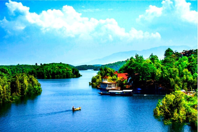 Trong tương lai, hồ Thác Bà được quy hoạch thành khu du lịch nghỉ dưỡng mang tầm quốc tế