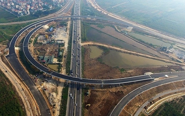 Nhóm cổ phiếu ngành hạ tầng giao thông: Bứt phá nhờ triển vọng đầu tư công