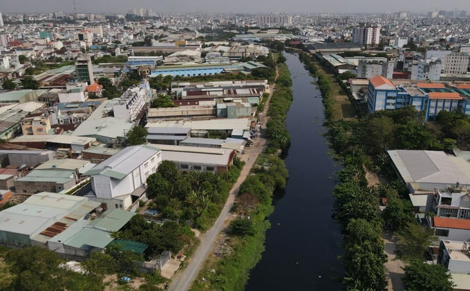 Dự án kênh Tham Lương - Bến Cát - rạch Nước Lên được kỳ vọng sẽ khơi thông tuyến đường thủy nối TP. HCM, Long An, sông Chợ Đêm, Đồng Nai, Bình Dương. Ảnh: Internet