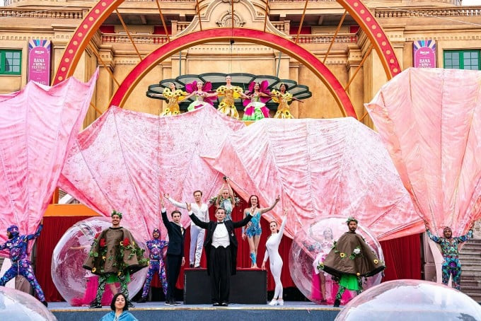 Đoàn xiếc Cirque Du Soleil hội tụ trong show diễn WOW Kingdom tại Sun World Ba Na Hills sẽ tham gia trình diễn tại Da Nang Downtown. Ảnh: Da Nang Downtown