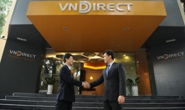VNDirect (VND) tiếp tục bàn chuyện tăng vốn