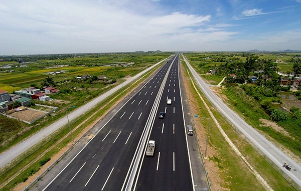 Tuyến đường này góp phần hiện đại hóa hạ tầng giao thông phía Bắc cùng với các cao tốc Hà Nội-Ninh Bình, Hà Nội-Lào Cai, Hà Nội-Thái Nguyên... Ảnh: Tạp chí Giao thông