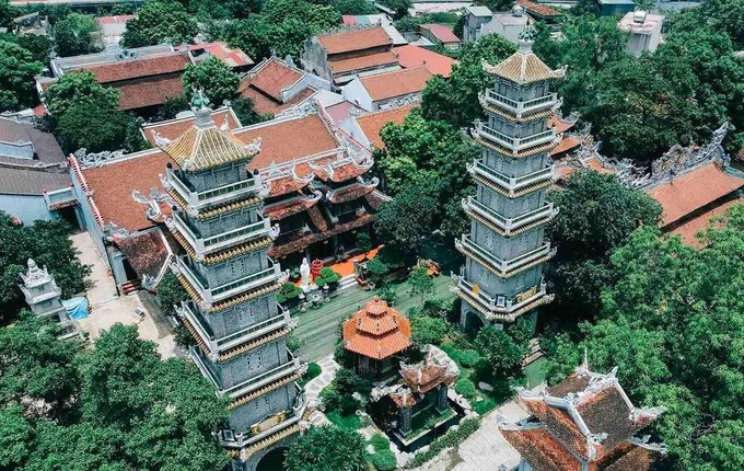 Toàn cảnh chùa Ngâu. Ảnh: Trang Le