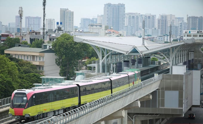 10 đoàn tàu của tuyến đường sắt đô thị thí điểm TP. Hà Nội, đoạn Nhổn - ga Hà Nội đã được cấp giấy chứng nhận